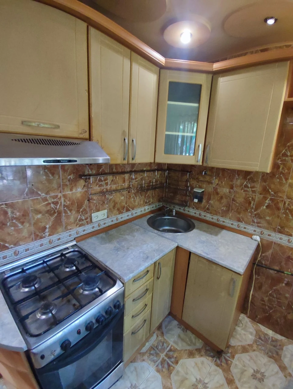 Продам 2 квартиру метро Студенческая или метро Салтовская, у