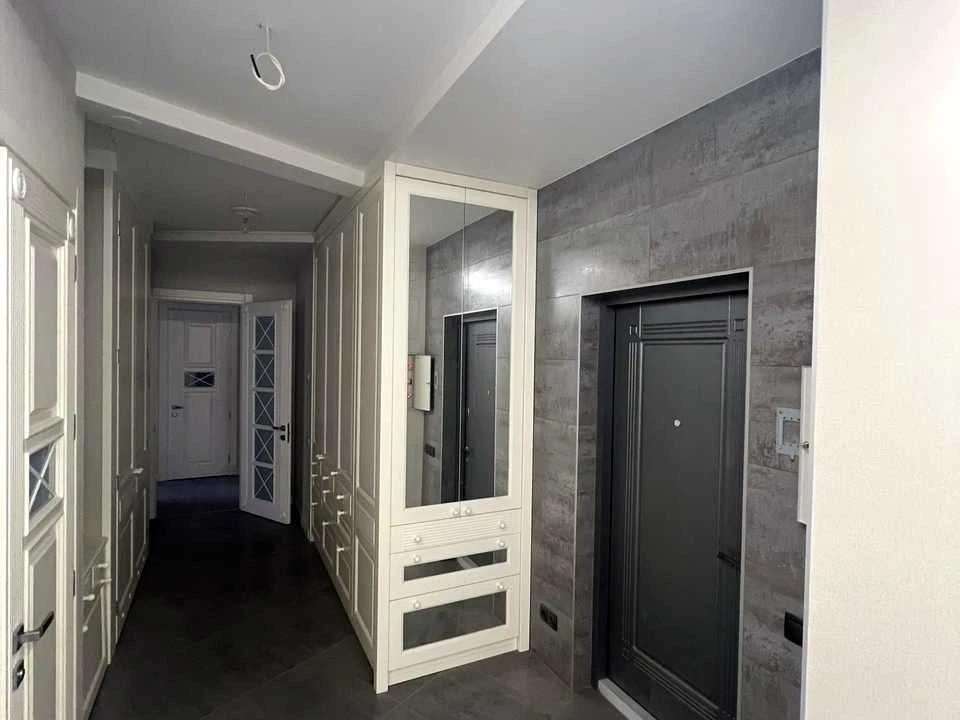 Apartment. Kharkiv, Yevgeniya Yenina St. (Bakulina)