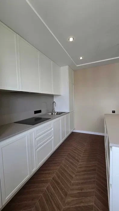 Продажа 3х комнатной квартиры в центре Харькова! ЖК Річковий