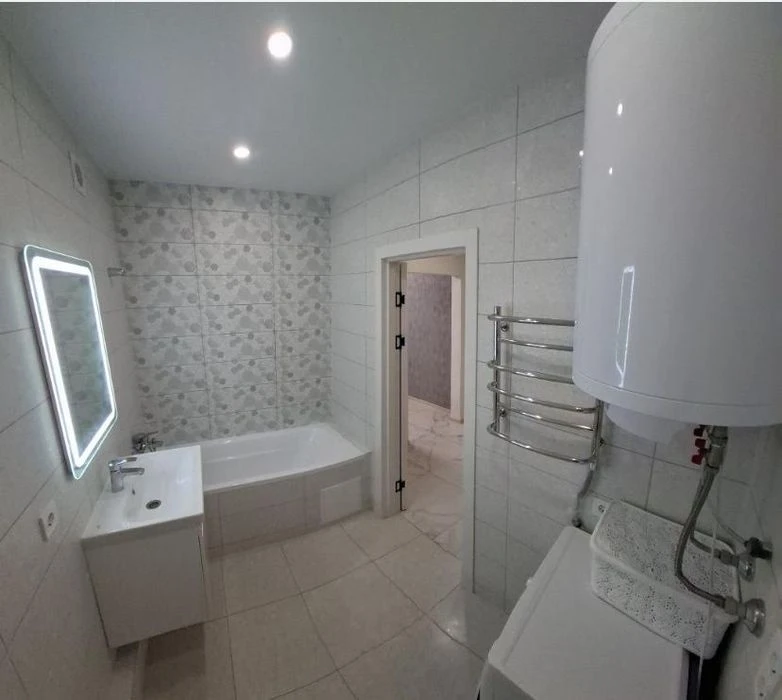 For sale 1-room apartment in the new building of the Kazka residential complex. Kholodnaya Gora