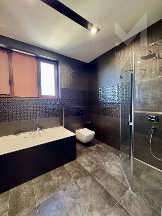 ‼️RECENTRAL COMPLEX WHITE ELEPHANT‼️Exclusive 220 m2! 4 bedrooms! Negotiable! With