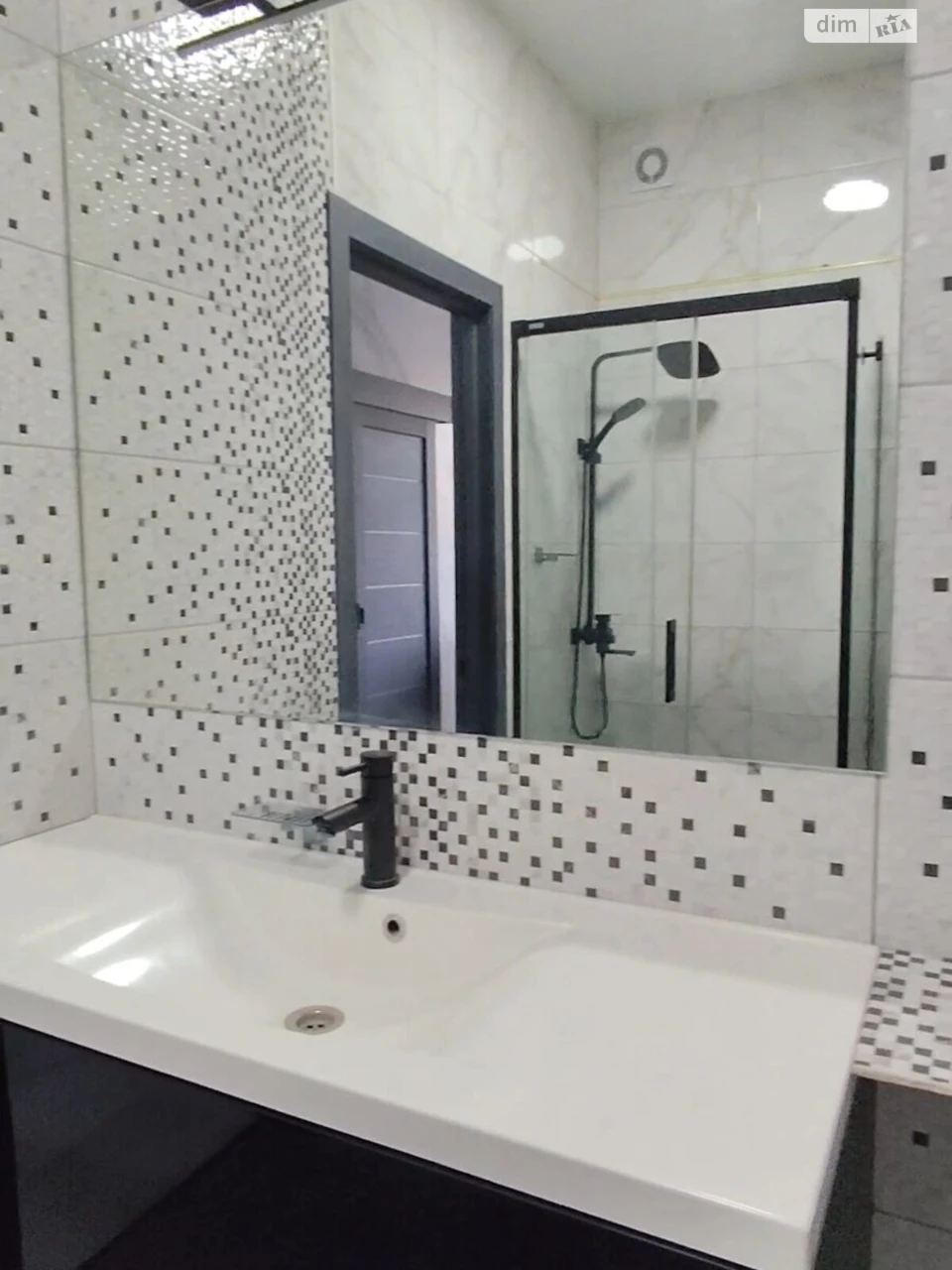 Sale Apartment Oleksiiivka