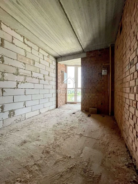 I will sell a 1-room apartment in the residential complex Lazurny, Losovsky, Centralny ryno