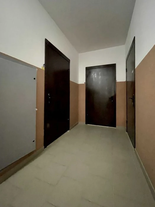 I will sell a 1-room apartment in the residential complex Lazurny, Losovsky, Centralny ryno