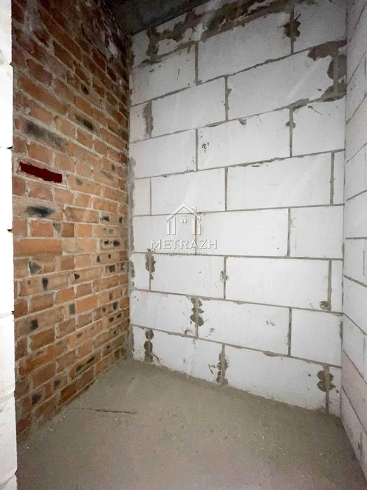 I will sell a 1-room apartment in the residential complex Lazurny, Losovsky, Centralny ryno