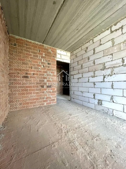 I will sell a 1-room apartment in the residential complex Lazurny, Losovsky, Centralny ryno