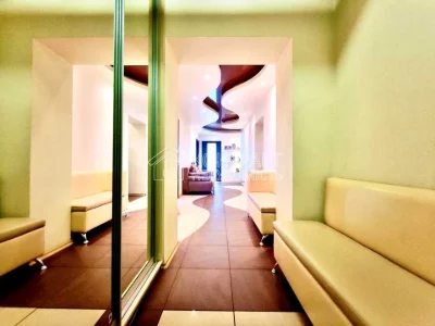 Apartment. Kharkiv, Heroiv Kharkova Ave. (Moskovskiy)