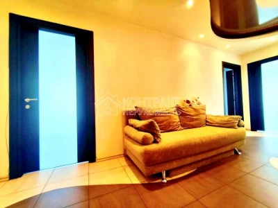 Apartment. Kharkiv, Heroiv Kharkova Ave. (Moskovskiy)