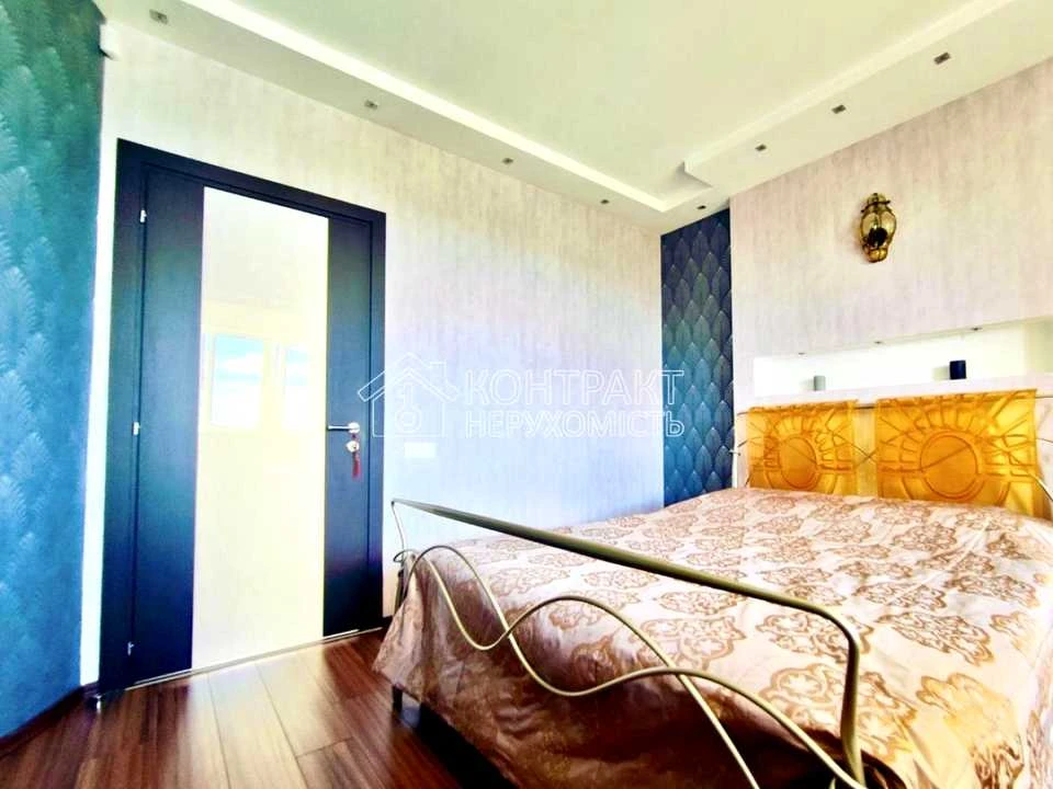 Apartment. Kharkiv, Heroiv Kharkova Ave. (Moskovskiy)