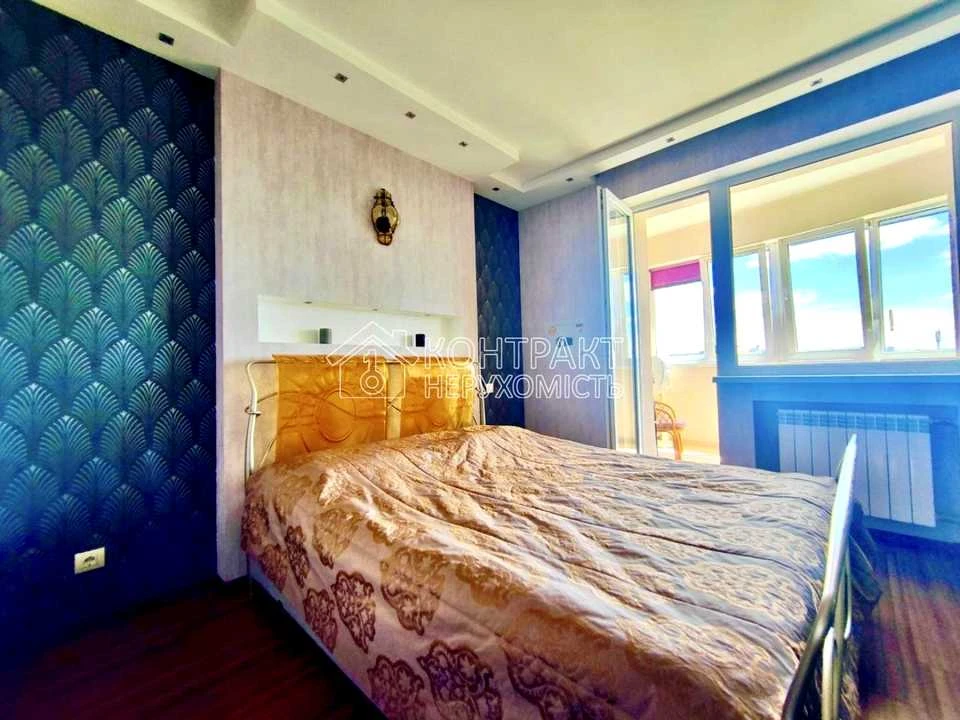Apartment. Kharkiv, Heroiv Kharkova Ave. (Moskovskiy)