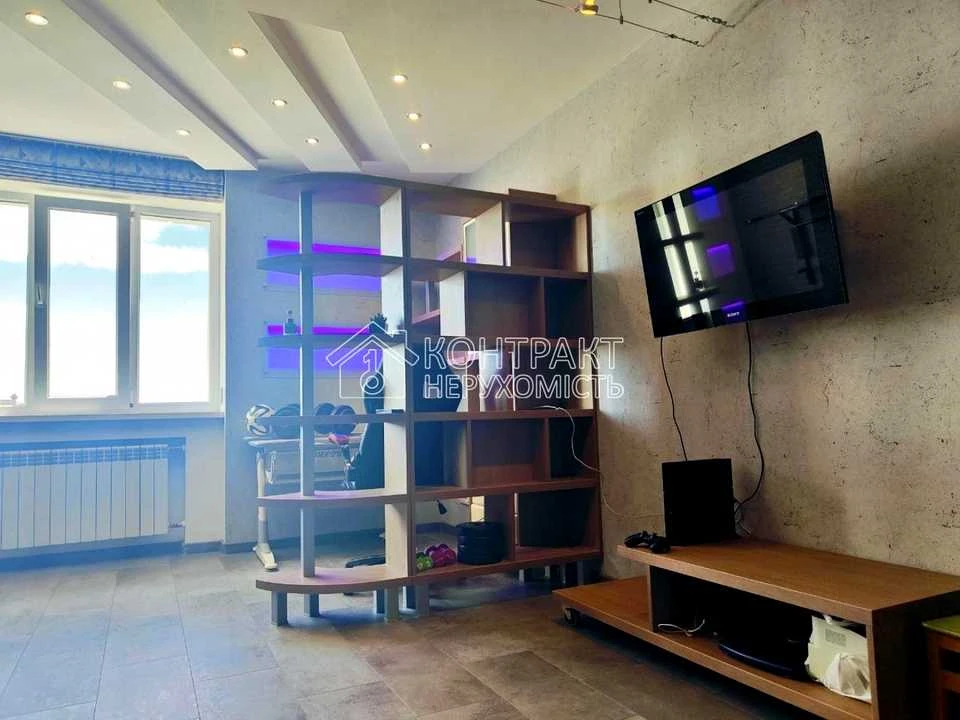 Apartment. Kharkiv, Heroiv Kharkova Ave. (Moskovskiy)