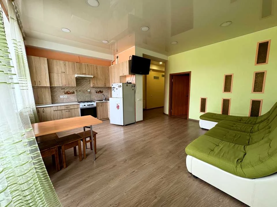 Apartment. Kharkiv, Dmytrivska St., (Building 1)