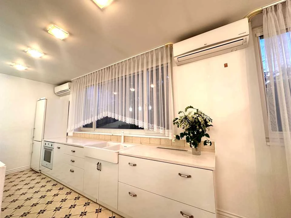 Apartment. Kharkiv, Danilevsky St.