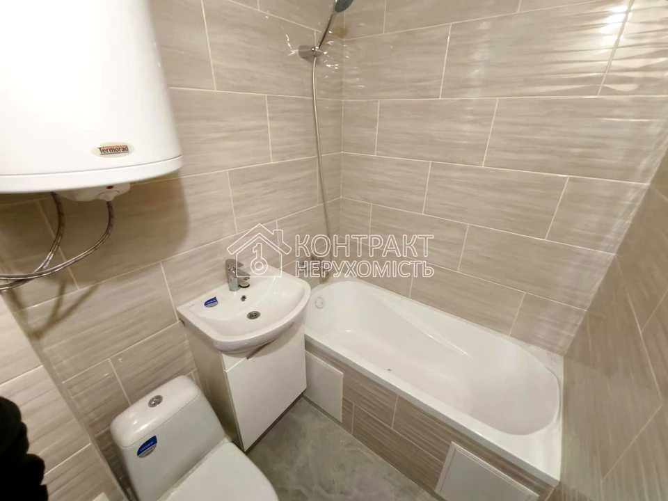 Apartment. Kharkiv, Petro Hryhorenko Ave. (Marshal Zhukova)