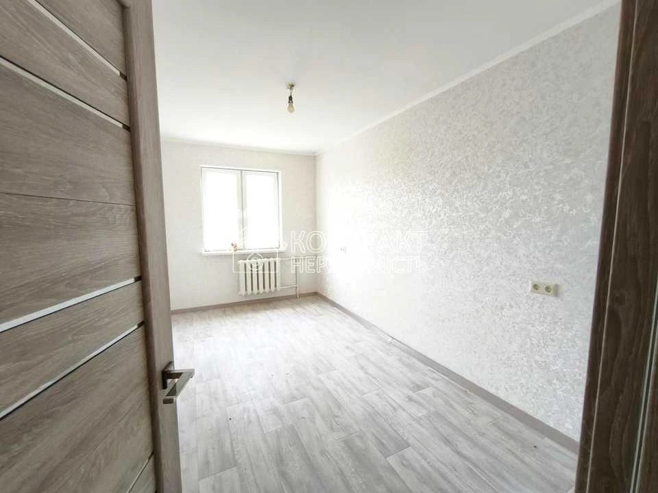 Apartment. Kharkiv, Petro Hryhorenko Ave. (Marshal Zhukova)