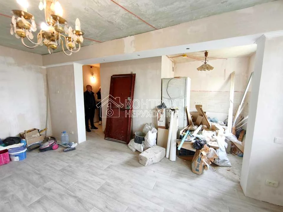 Apartment. Kharkiv, Petro Hryhorenko Ave. (Marshal Zhukova)