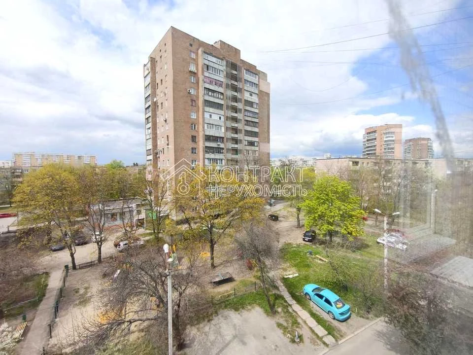 Apartment. Kharkiv, Petro Hryhorenko Ave. (Marshal Zhukova)