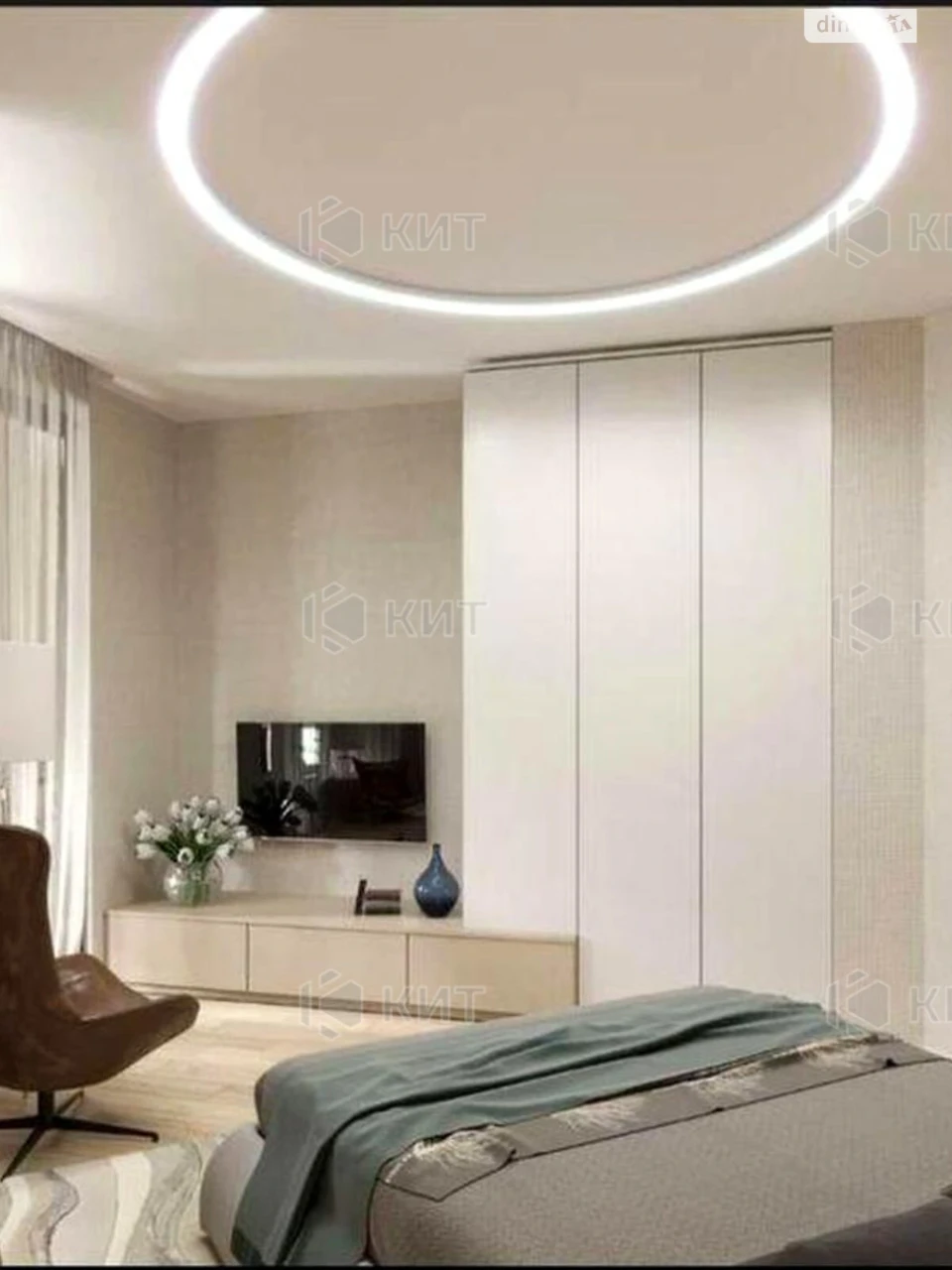 For Sale Apartment Center