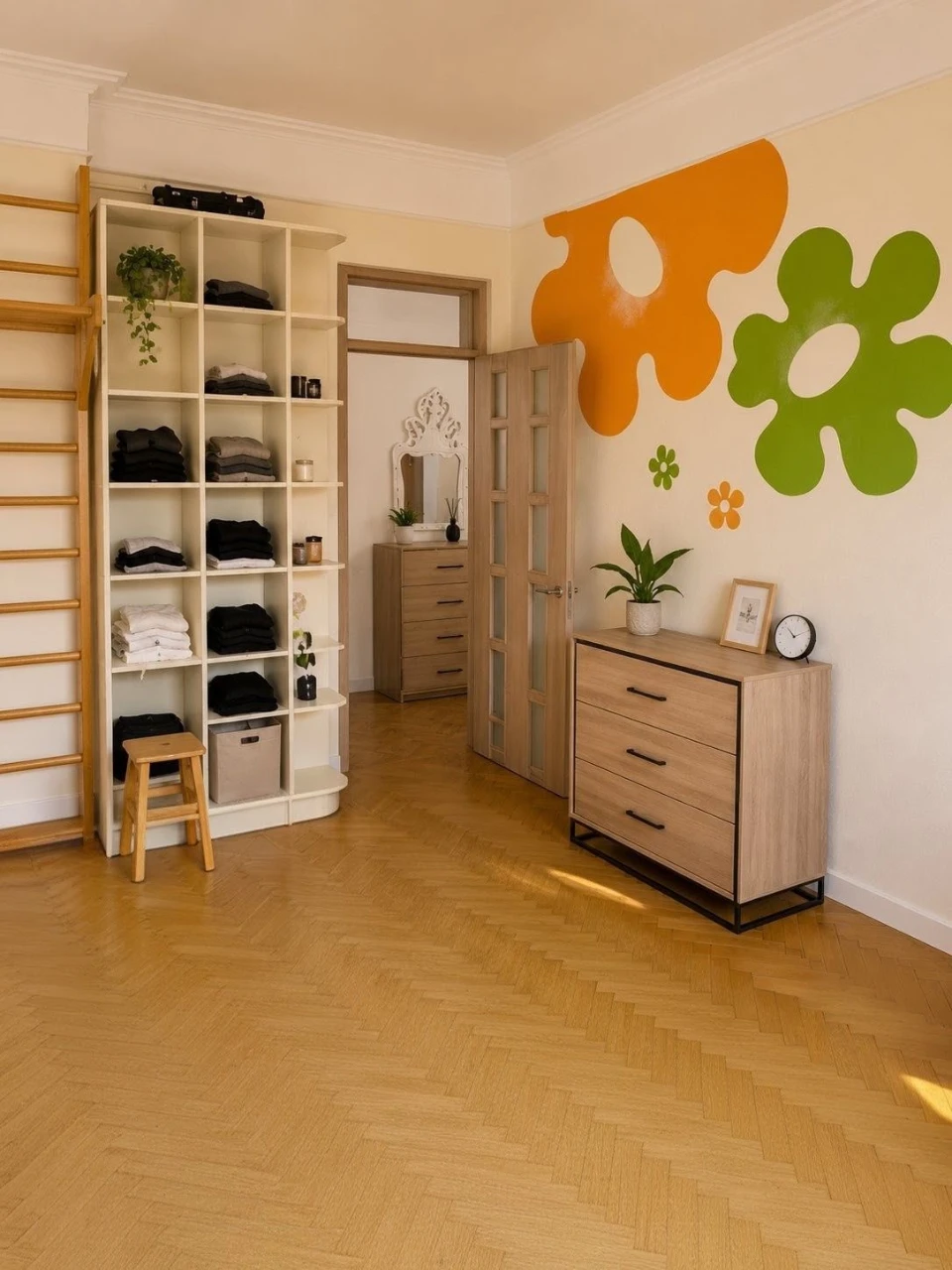 3-room Stalin-era apartment, 72 sq m | Center | Gosprom | Chichibabina
