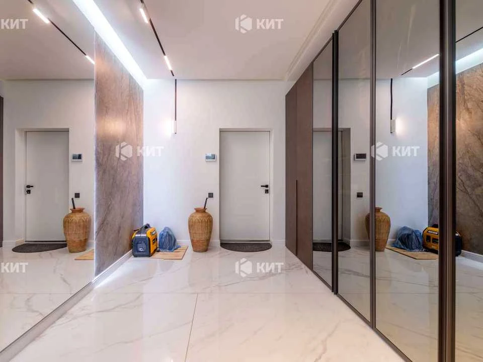 Apartment. Kharkiv, Klemenova Dacha St., 11