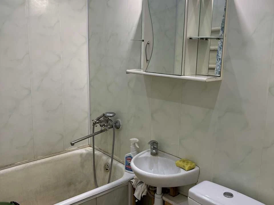 Apartment. Kharkiv, Kadenyuka St. (Tankopia)