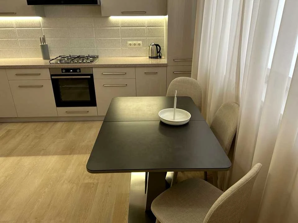 Apartment. Kharkiv, Petra Bolbochana St. (Klaptsova)
