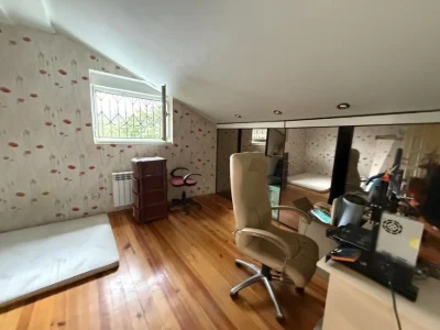 3 rooms, 77.5 m2, Iskrynska St., 33. Uprising Square