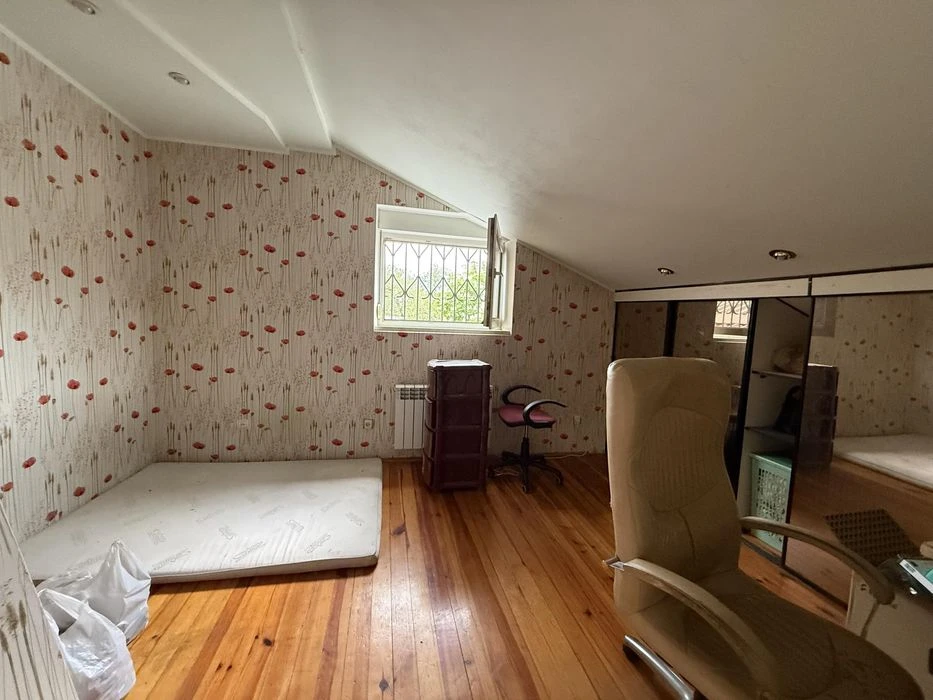 3 rooms, 77.5 m2, Iskrynska St., 33. Uprising Square