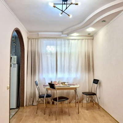 3k sq.m. Brigady Charters (Rybalka) 3, 2/5, major renovation