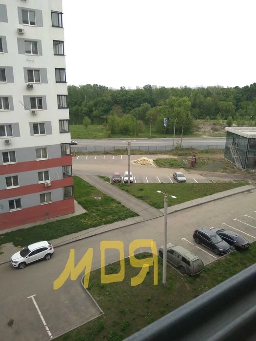 One-bedroom apartment for sale in the Hydropark residential complex.