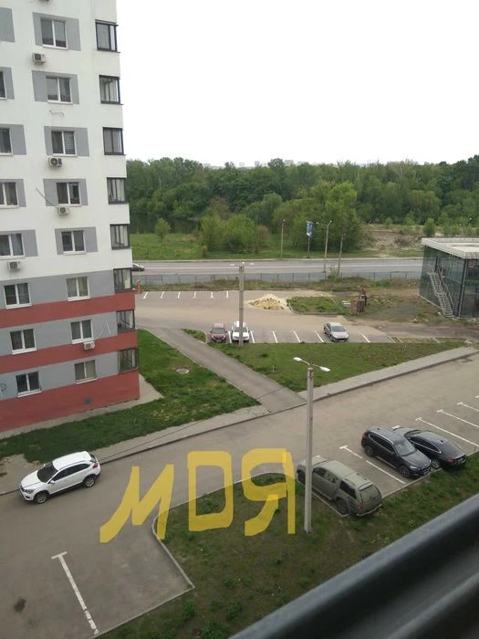 One-bedroom apartment for sale in the Hydropark residential complex.