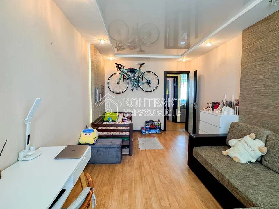 Apartment. Kharkiv, Svitla St.