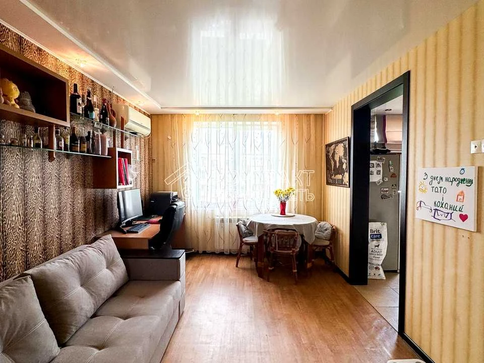 Apartment. Kharkiv, Svitla St.