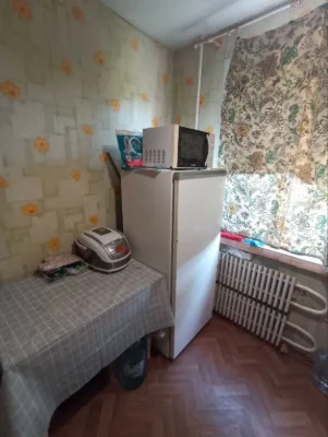 Real 1-room apartment for sale, Saltovskaya metro station, 524th microdistrict, Gvardeyts Street