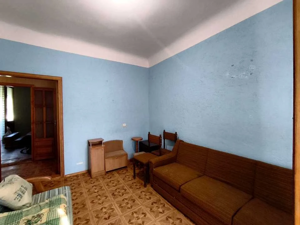 Apartment. Kharkiv, Industrial Avenue (Frunze)