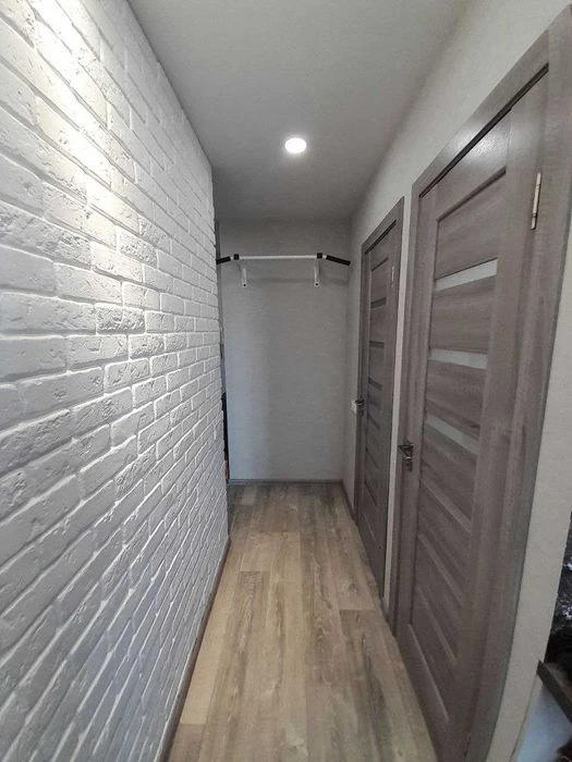 2-room apartment for sale, 7 minutes from Sportivna metro station