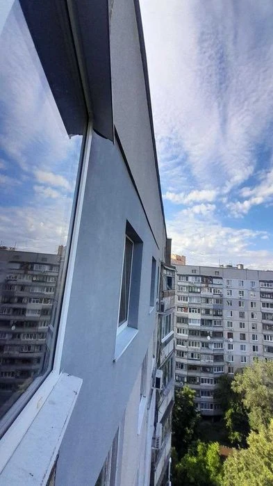 2-room apartment for sale, 7 minutes from Sportivna metro station