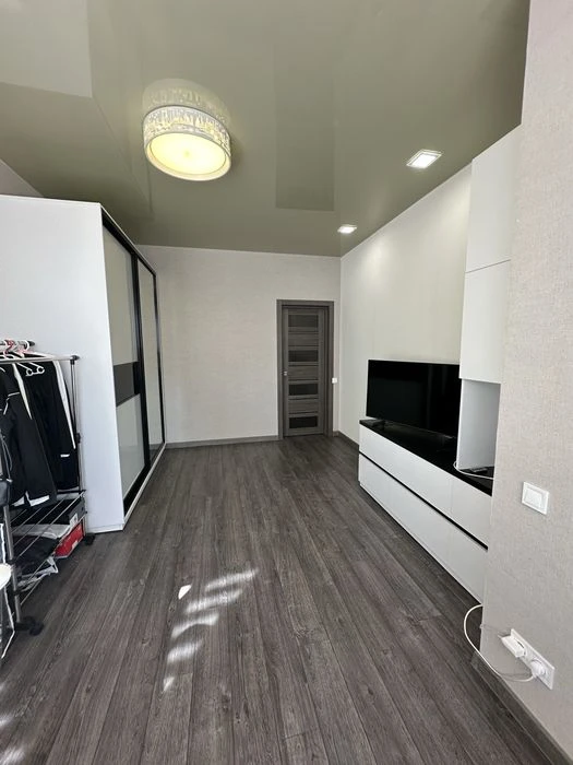 For sale! 3-room apartment in the New House residential complex on Kotlova.