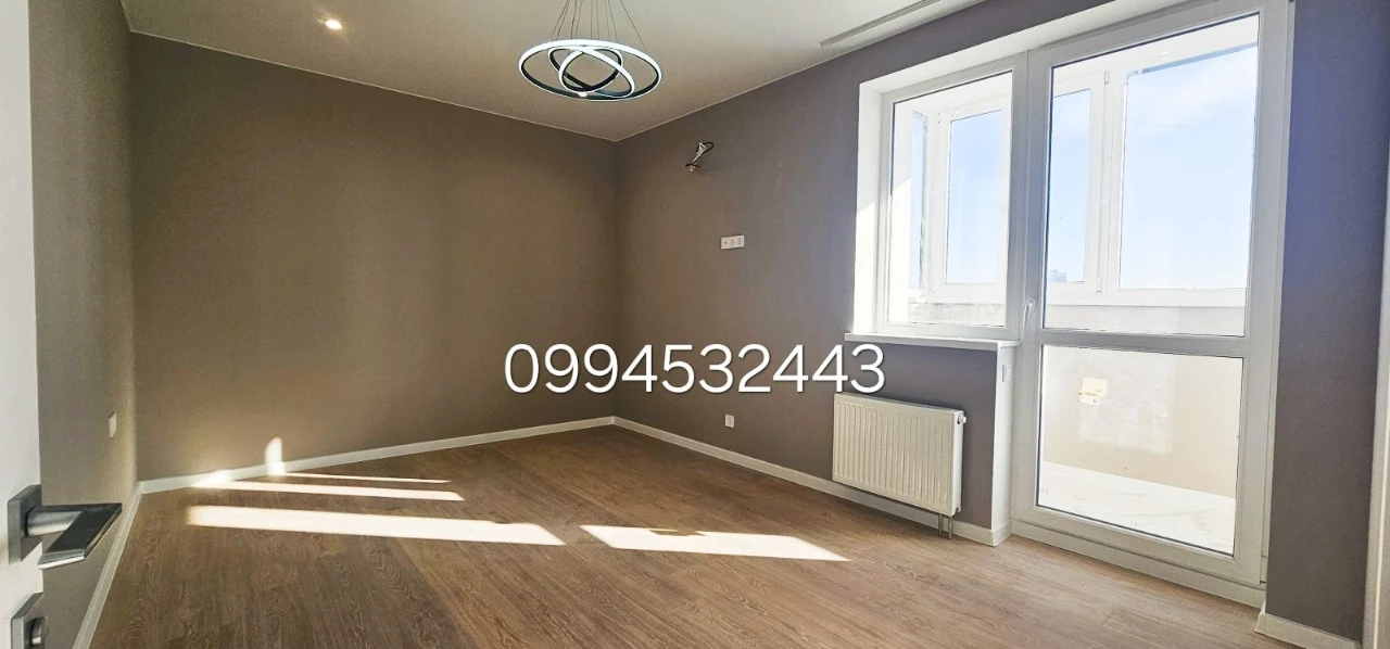 Selling a 2-bedroom apartment with renovation in the Oasis Heroes of Labor residential complex, Dom Za