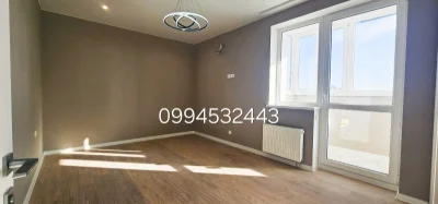 Selling a 2-bedroom apartment with renovation in the Oasis Heroes of Labor residential complex, Dom Za