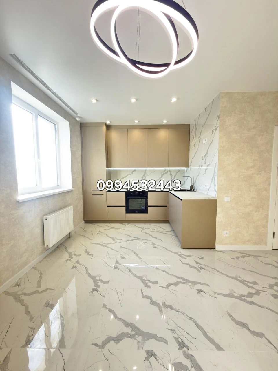 Selling a 2-bedroom apartment with renovation in the Oasis Heroes of Labor residential complex, Dom Za
