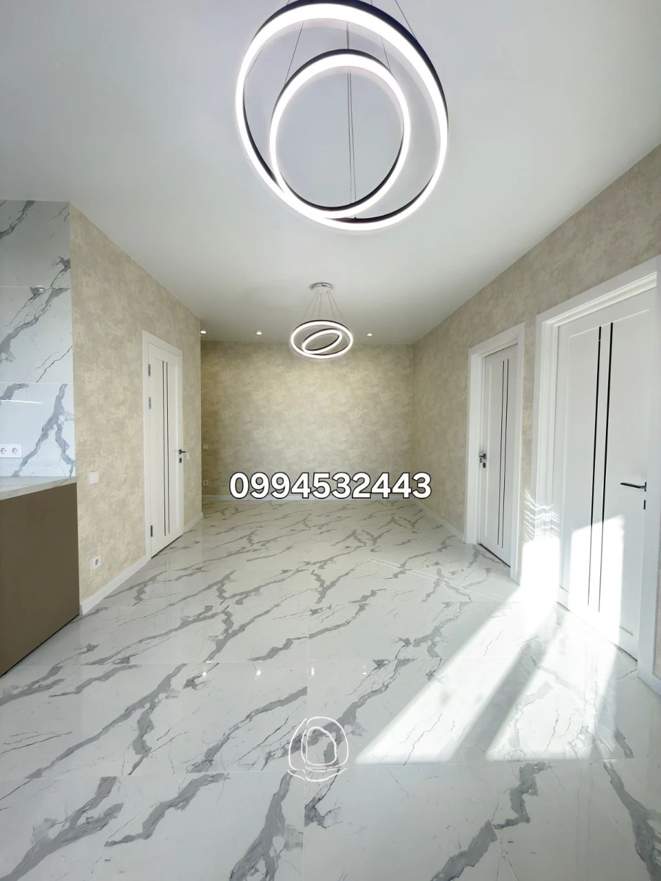 Selling a 2-bedroom apartment with renovation in the Oasis Heroes of Labor residential complex, Dom Za