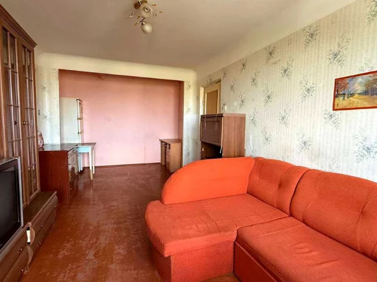 Apartment. Kharkiv, Kovtuna St.