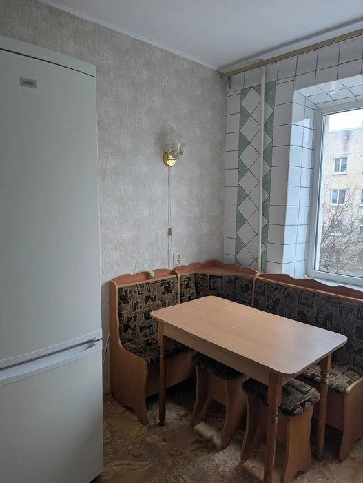 Three-room apartment for sale in Zalyutino