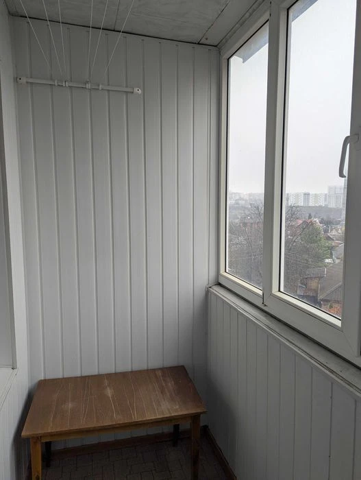 Three-room apartment for sale in Zalyutino