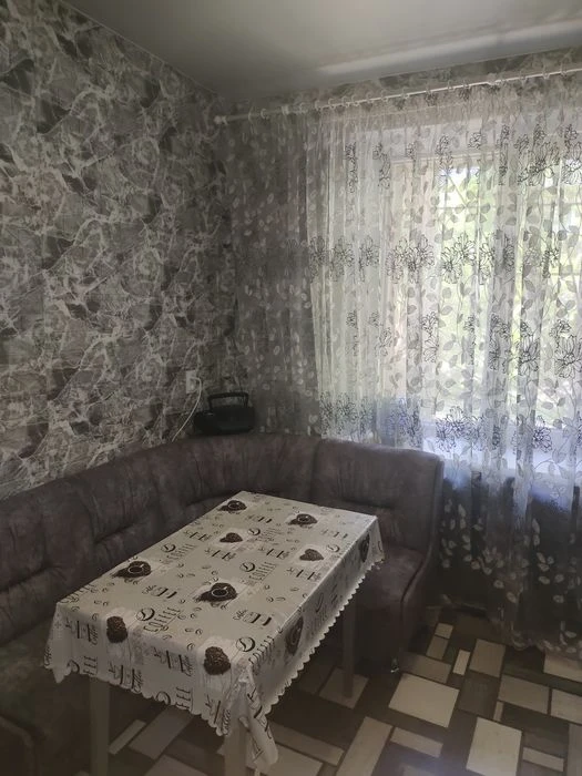 Своя. Центр. Госпром. 3-ком.кв. с ремонтом.