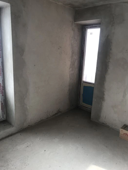For sale: 2-room apartment, Novobavarsky district, Nikolay Bazhan Street 14