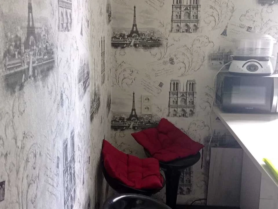 Apartment. Kharkiv, Industrial Avenue (Frunze)