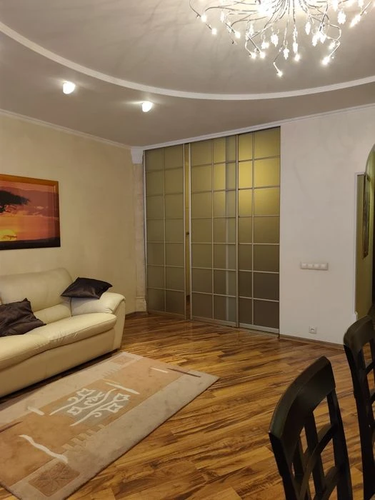 Selling a 2-room apartment on Gagarin Avenue!