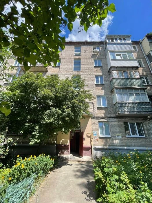 Pavlovo Pole. One-bedroom apartment for sale.